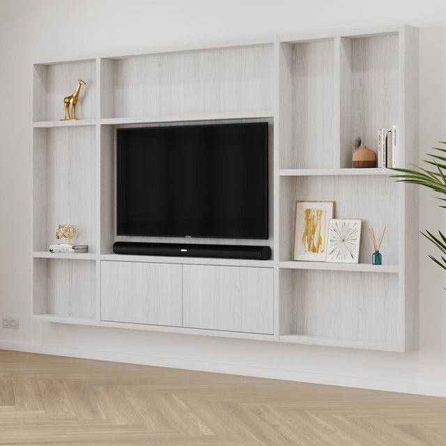 Flatbox Cinewall // White Oak van area77 – Luxe comfort op maat van PureWonen. Vraag naar de beste prijs.