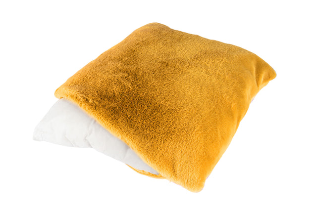 Heaven Cushion Yellow van PureWonen – Luxe comfort op maat van PureWonen. Vraag naar de beste prijs.