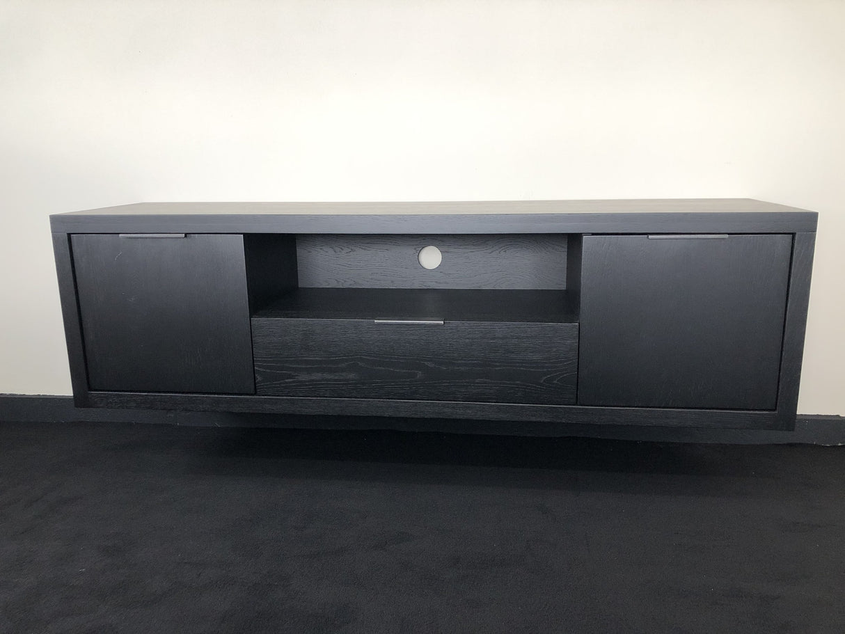 Sale Paris tv kast 160 cm van Sale producten uit de outlet locatie. – Luxe comfort op maat van PureWonen. Vraag naar de beste prijs.